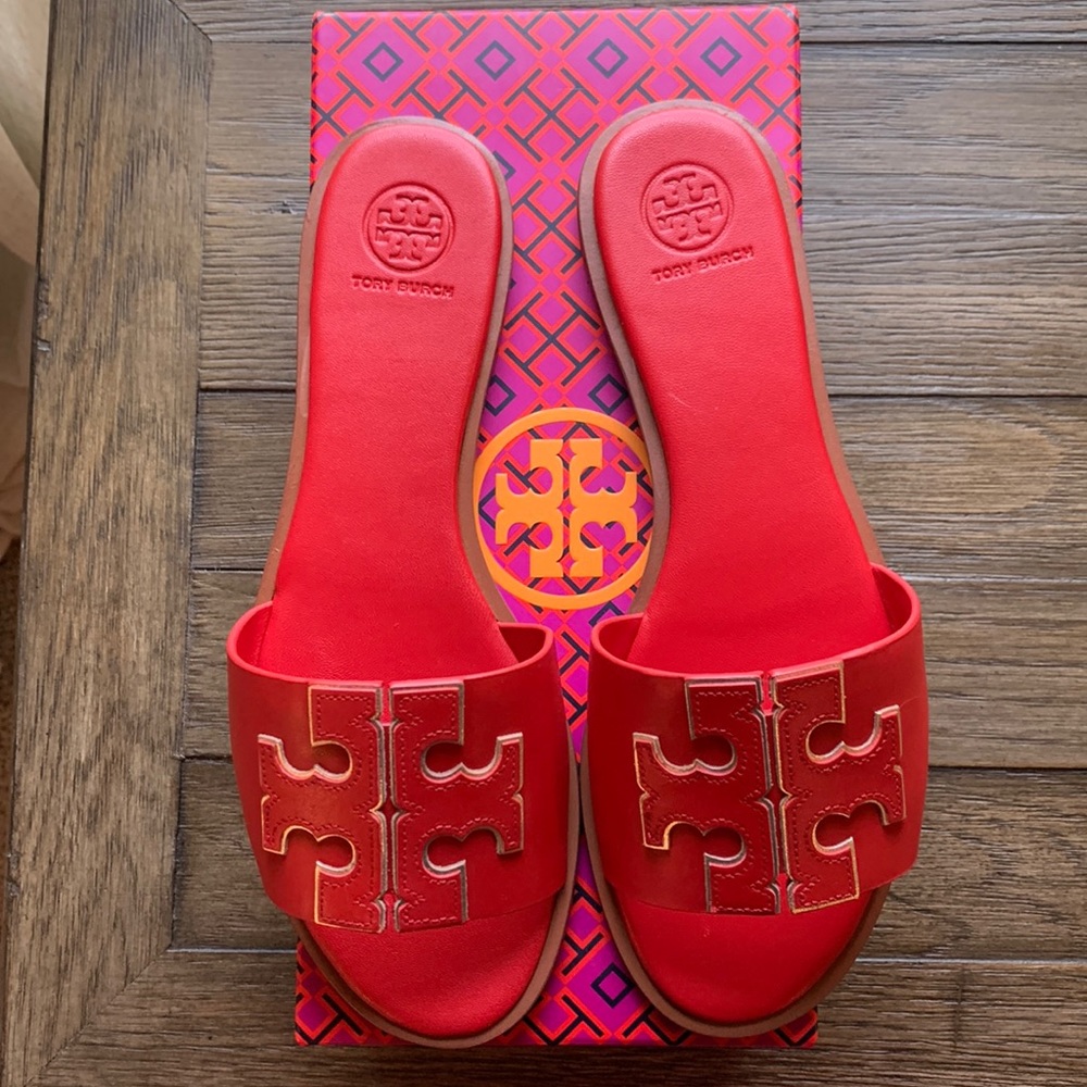 Size 9 Tory Burch slides NEW IN BOX